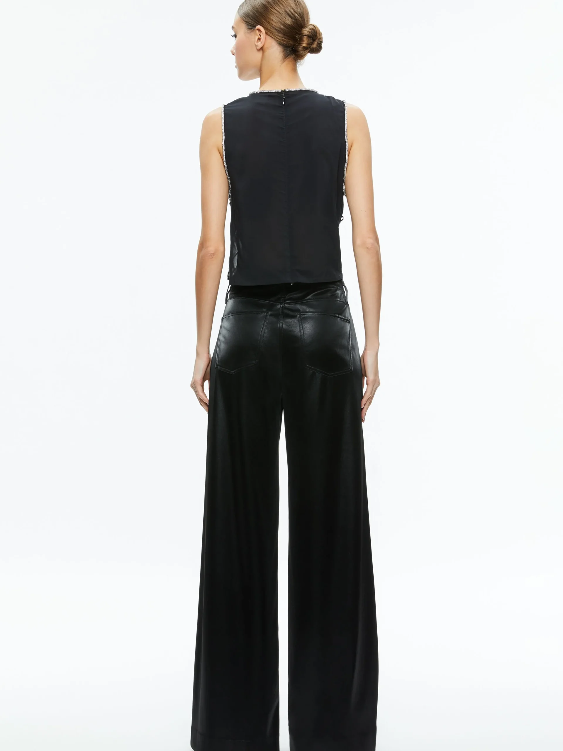 Alice and Olivia STACEY'S FAVORITES|TOPS*AMAL EMBELLISHED TANK