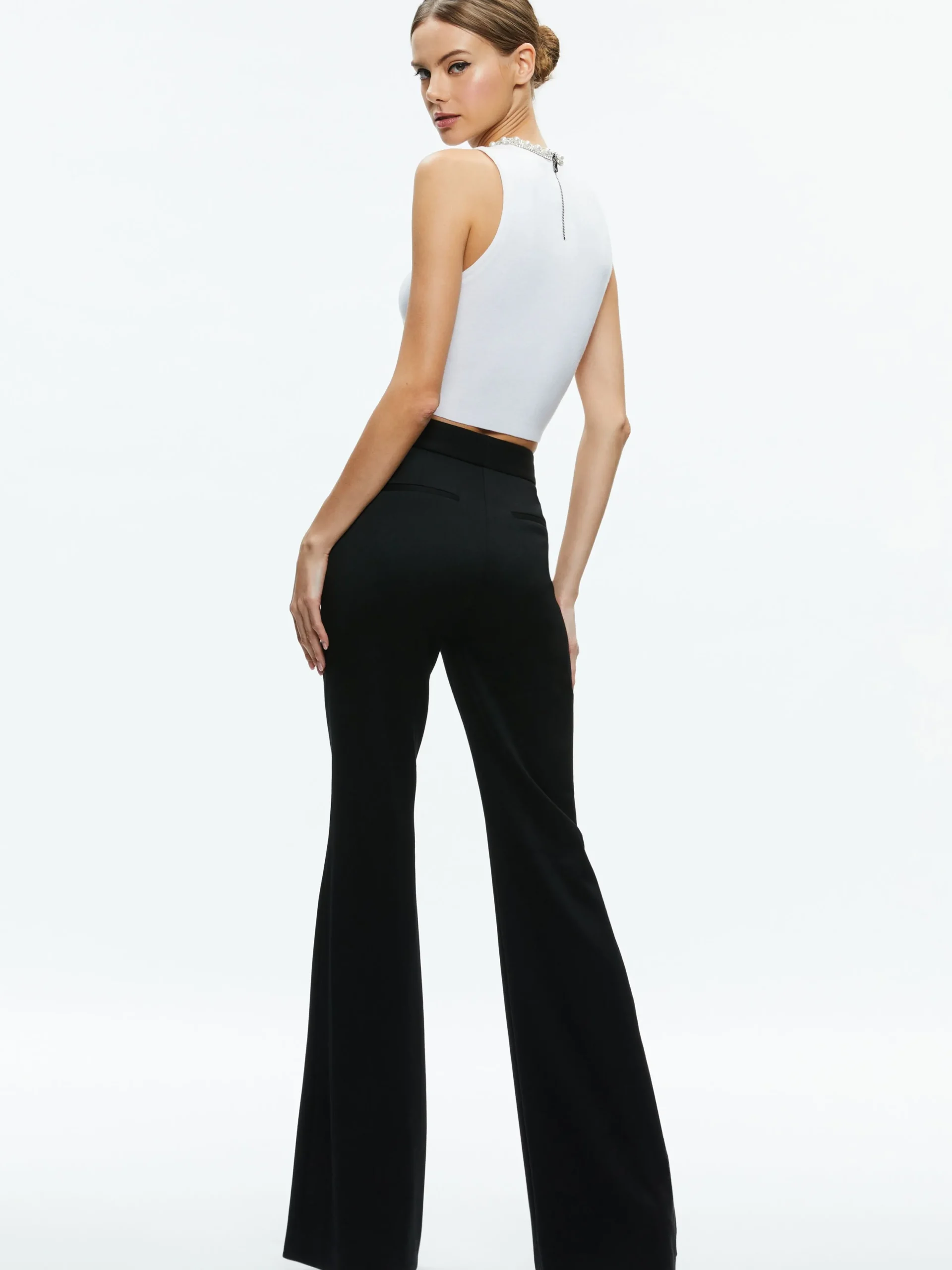 Alice and Olivia TOPS*AMITY EMBELLISHED NECK CROPPED TANK