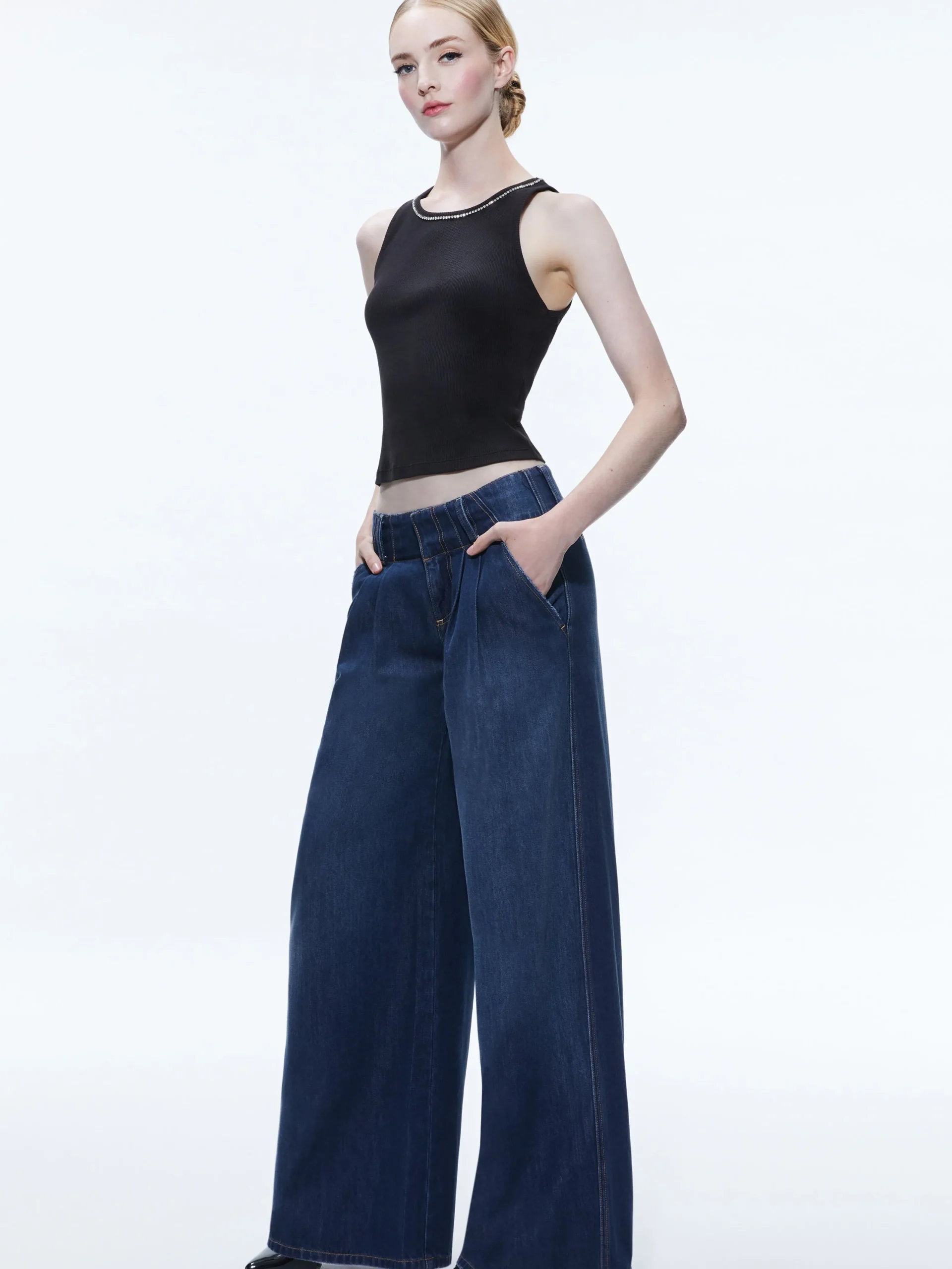 Alice and Olivia JEAN SHOP|JEANS*ANDERS LOW RISE PLEATED JEAN