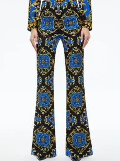 Alice and Olivia MATCHING SETS*BREANN FITTED BLAZER + TEENY FIT FLARE BOOTCUT PANT