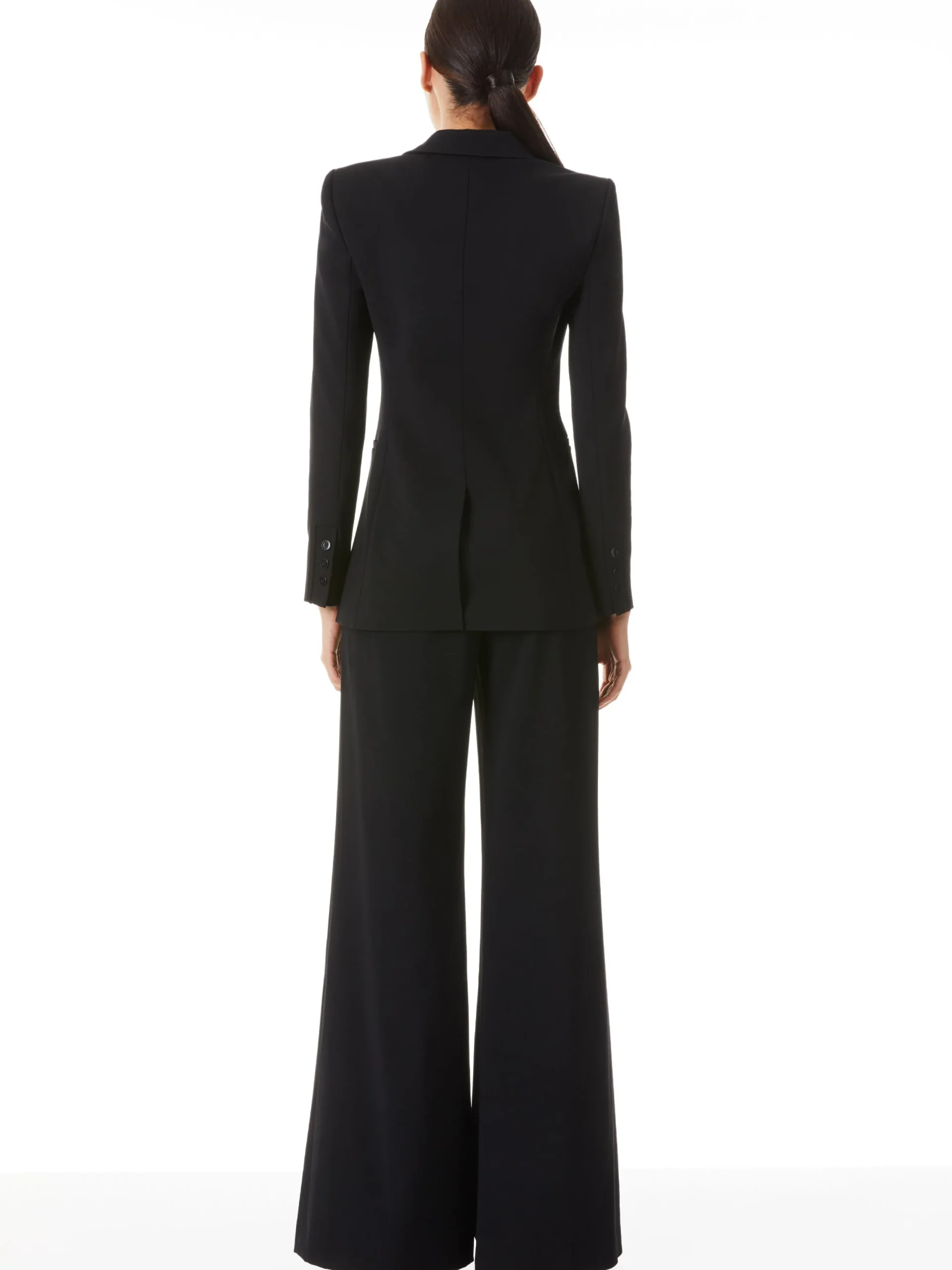 Alice and Olivia ESSENTIALS|THE WORKWEAR EDIT*BREANN LONG FITTED BLAZER
