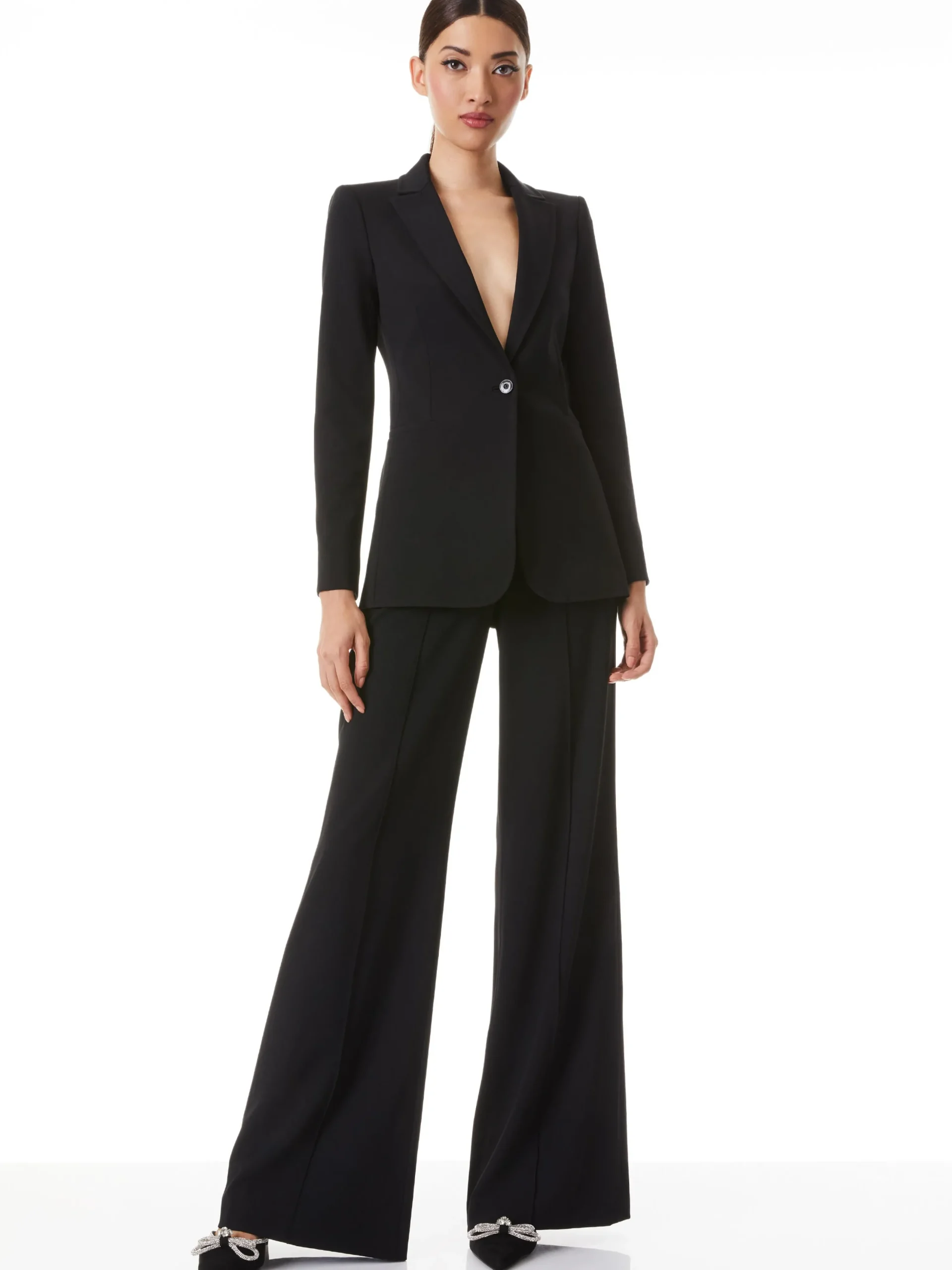 Alice and Olivia ESSENTIALS|THE WORKWEAR EDIT*BREANN LONG FITTED BLAZER
