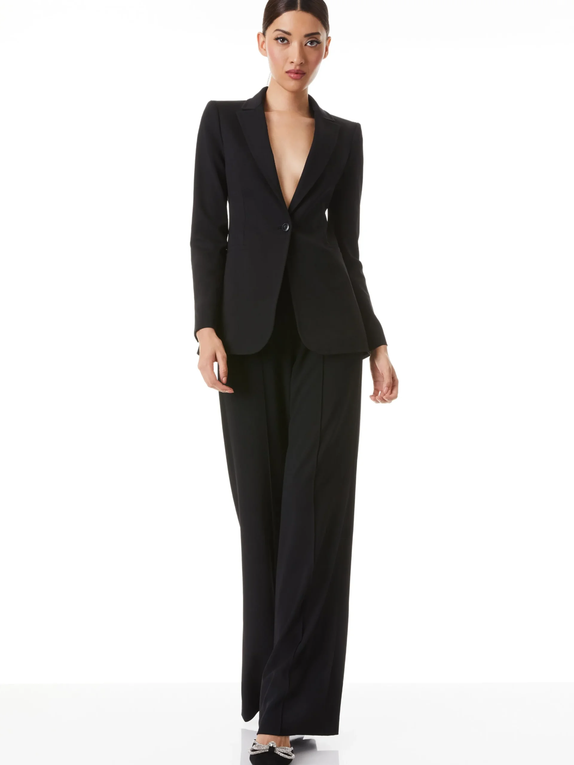 Alice and Olivia ESSENTIALS|THE WORKWEAR EDIT*BREANN LONG FITTED BLAZER