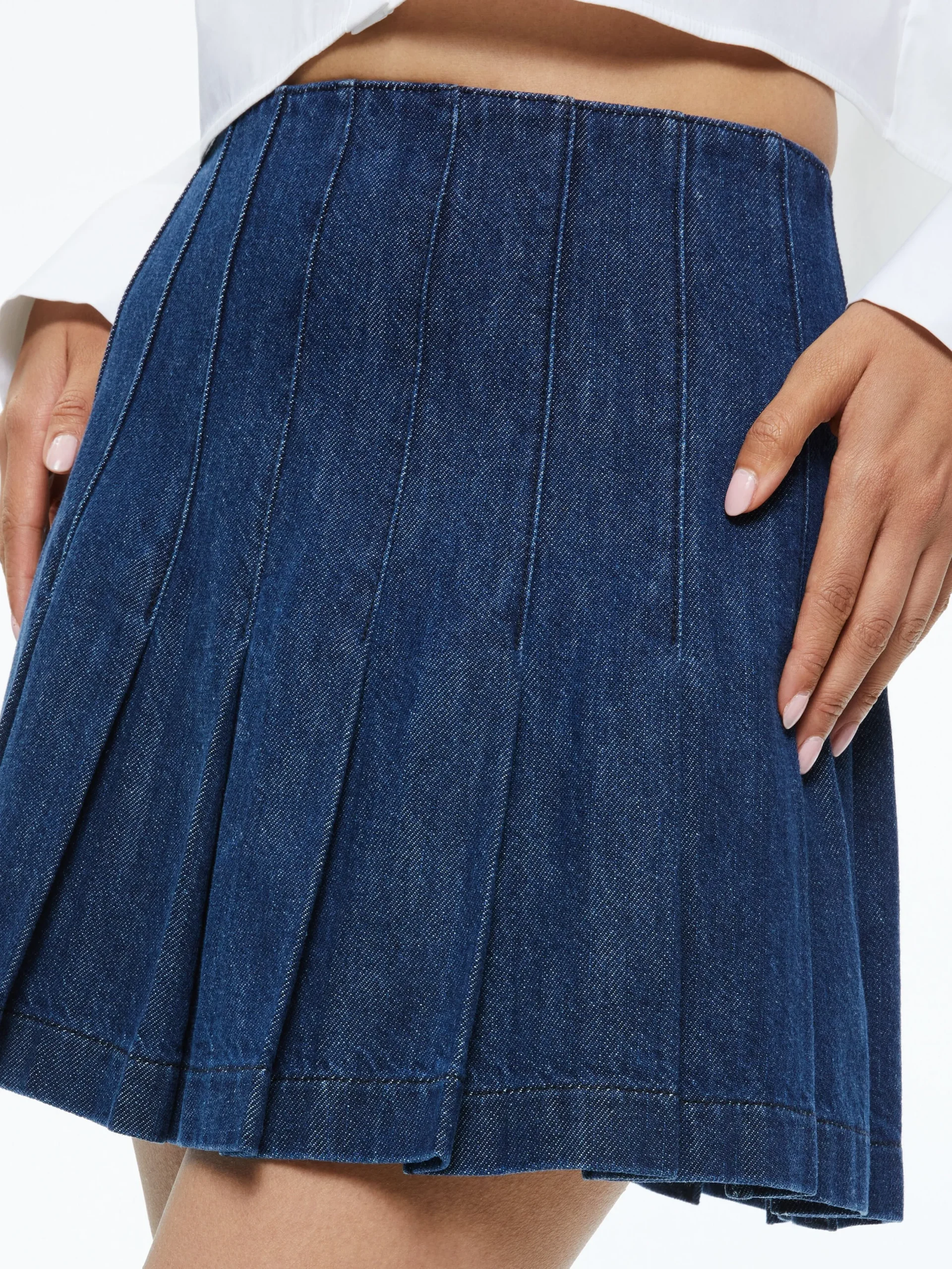 Alice and Olivia JEAN SHOP|SKIRTS*CARTER PLEATED DENIM MINI SKIRT
