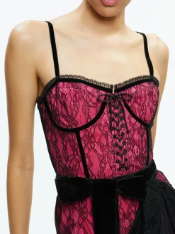 Alice and Olivia MINI|DRESSES*CHANTIL LACE RUFFLE MINI GOWN
