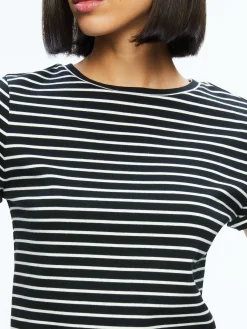 Alice and Olivia ESSENTIALS|TOPS*CINDY CLASSIC CROPPED TEE