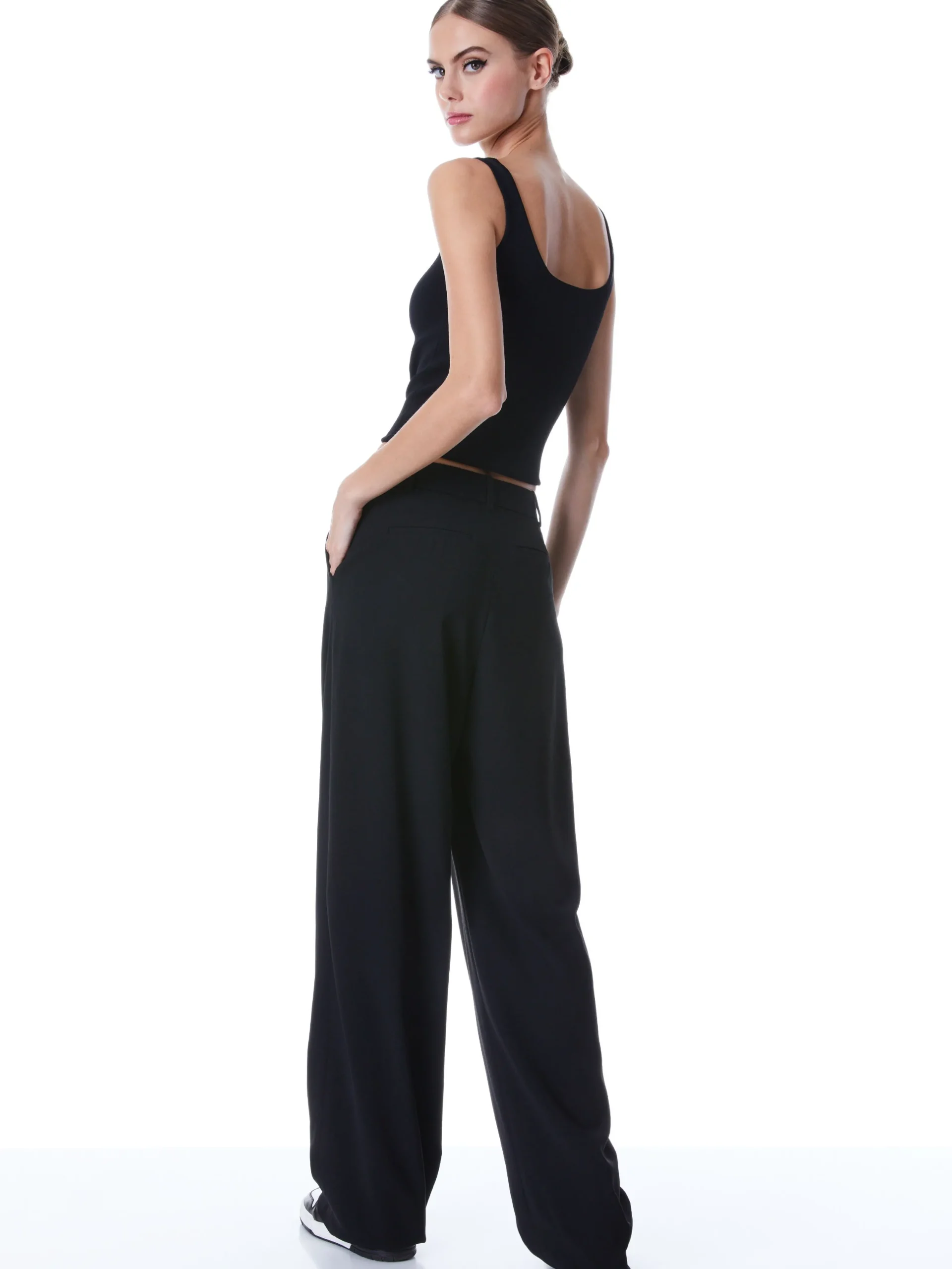 Alice and Olivia ESSENTIALS|TOPS*DARYN SCULPTING TANK