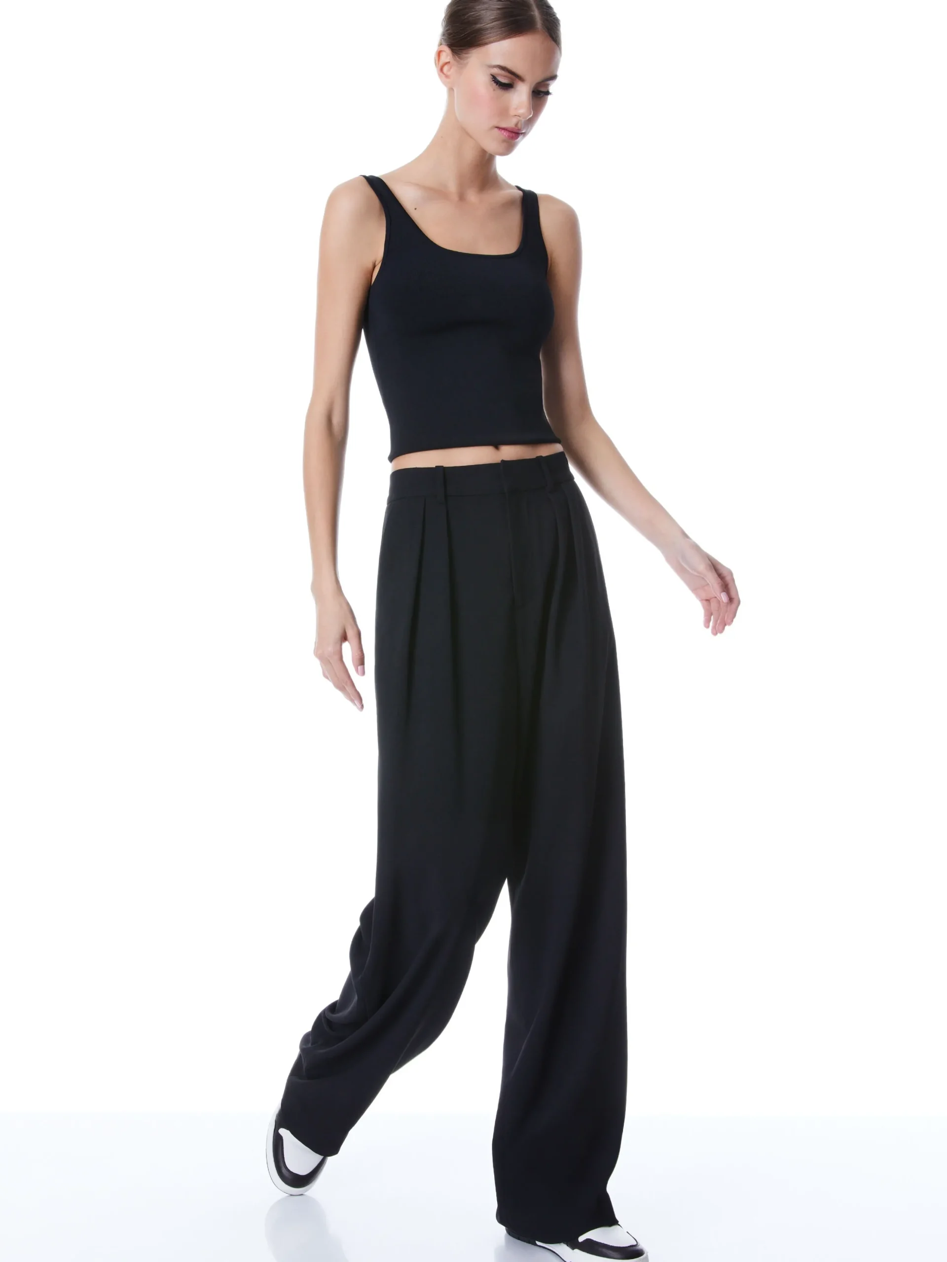 Alice and Olivia ESSENTIALS|TOPS*DARYN SCULPTING TANK