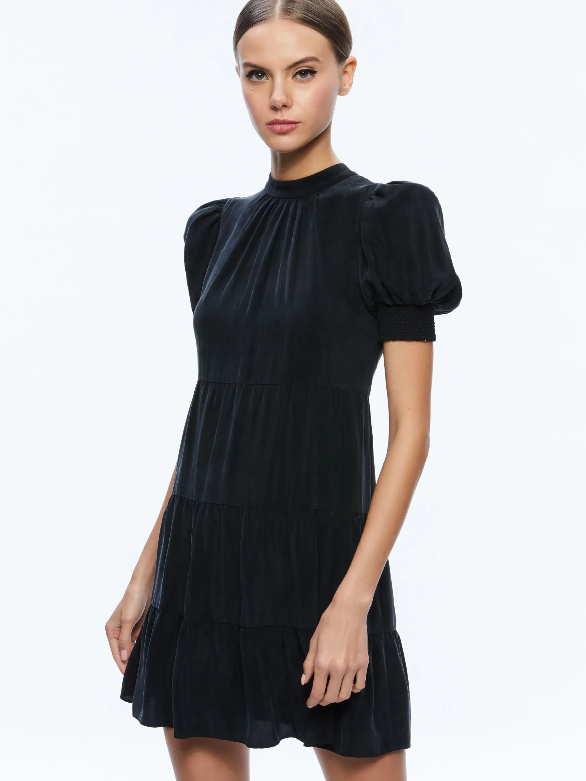 Alice and Olivia MINI|DRESSES*DORINE PUFF SLEEVE MINI DRESS