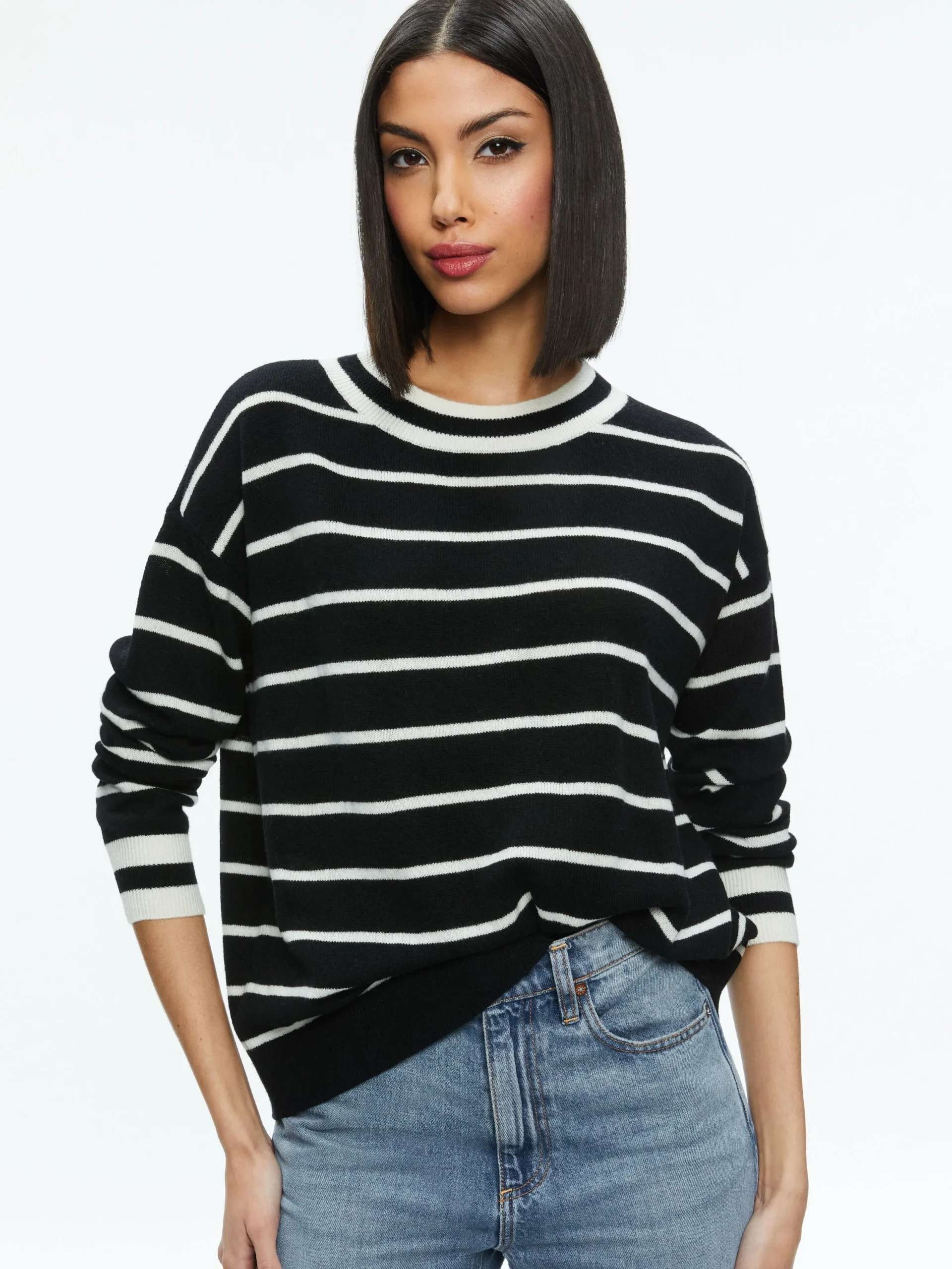 Alice and Olivia ESSENTIALS|SWEATERS*FILA CREWNECK PULLOVER