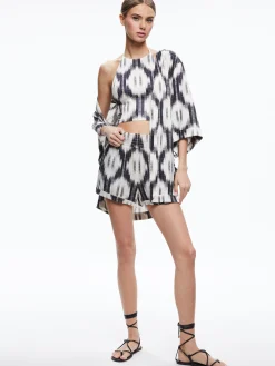 Alice and Olivia MATCHING SETS*IKAT PRINT DOMINO KIMONO WITH TIE BELT + ASH TIE NECK HALTER TOP + TANDY SHORTS