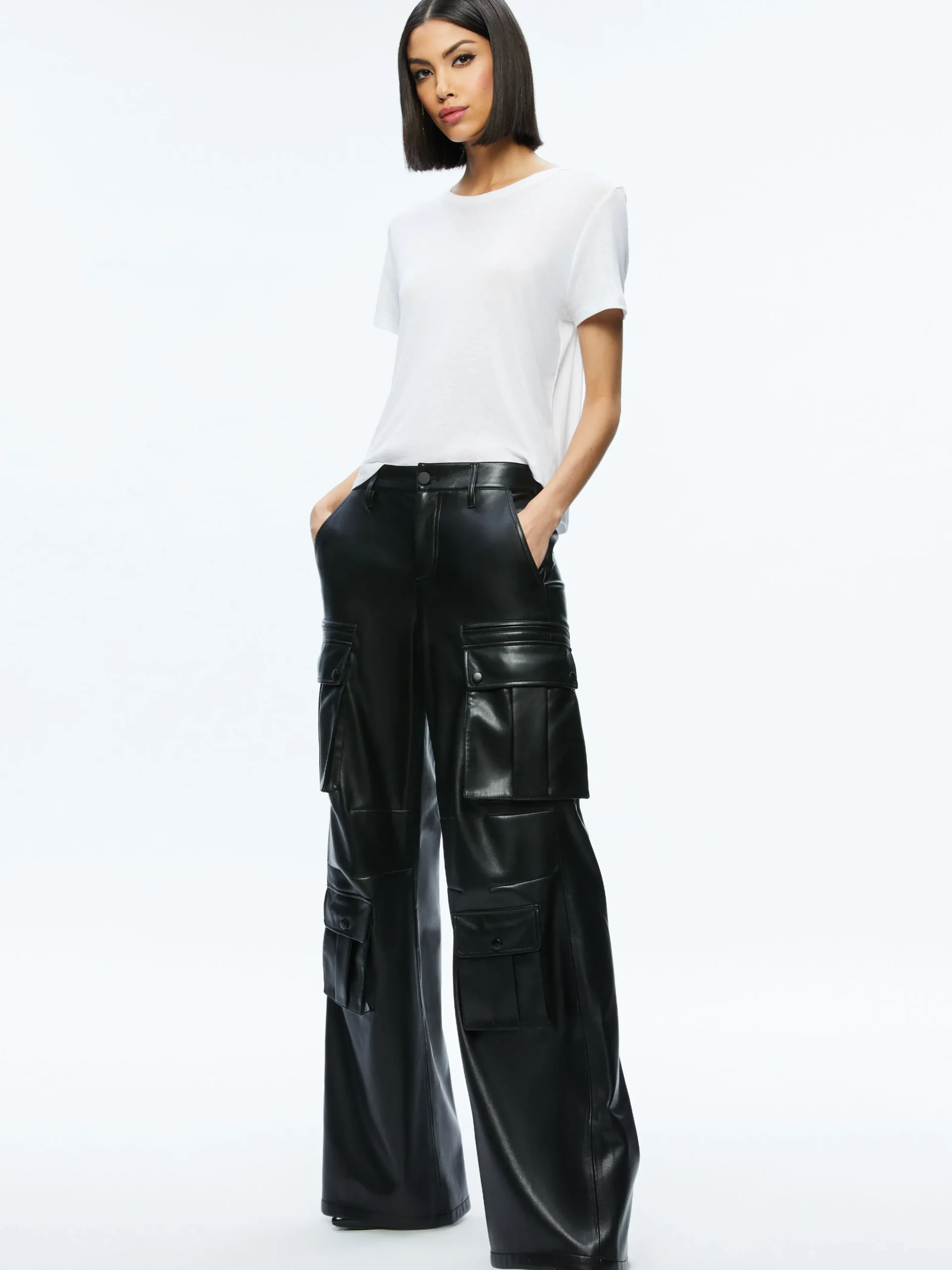 Alice and Olivia VEGAN LEATHER|ESSENTIALS*JOETTE VEGAN LEATHER CARGO PANT
