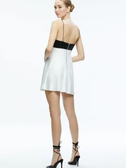 Alice and Olivia VALENTINE'S DAY EDIT|GUEST OF*JULIENNE V-NECK MINI DRESS