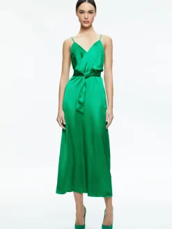 Alice and Olivia STACEY'S FAVORITES|GUEST OF*LANELLE MAXI CAPE DRESS