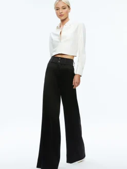 Alice and Olivia VEGAN LEATHER|ESSENTIALS*LEON CROPPED VEGAN LEATHER BUTTON DOWN