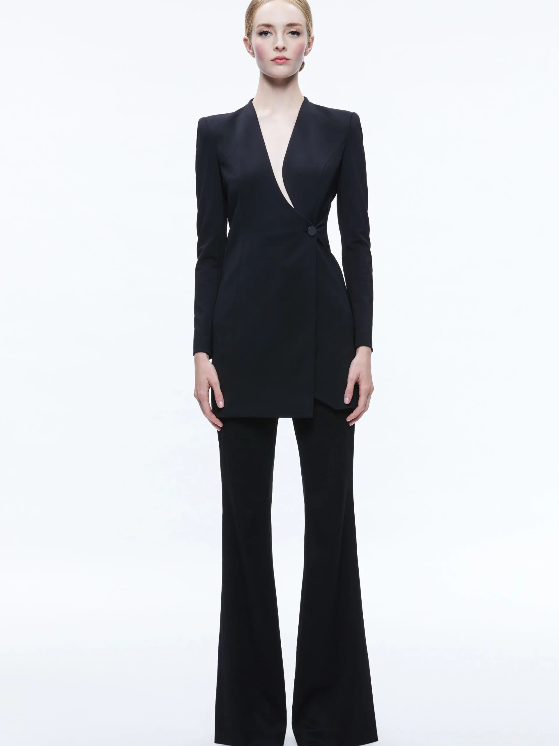 Alice and Olivia SUITS|JACKETS + COATS*LUCIEN CURVED V-NECK FITTED BLAZER