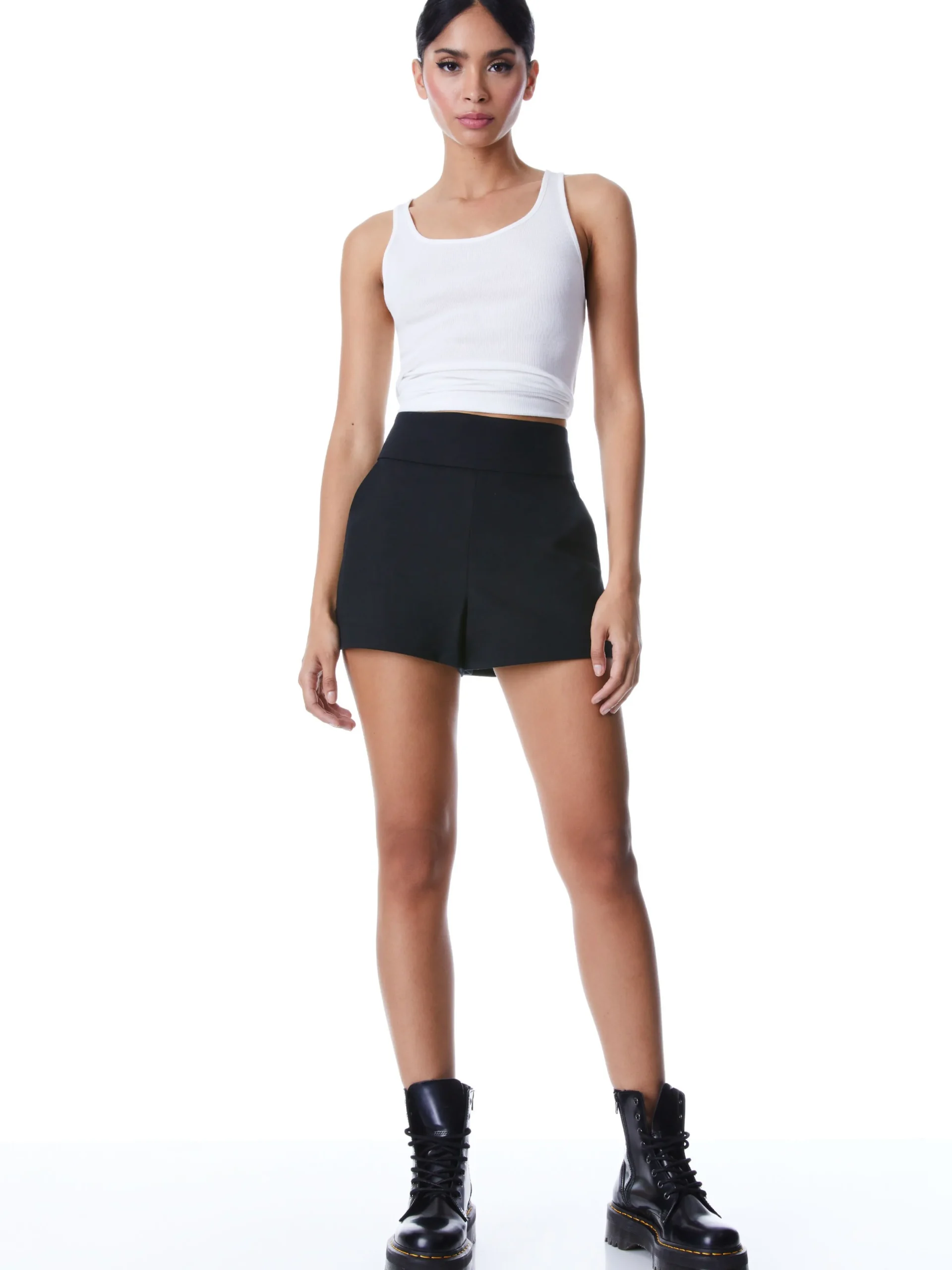 Alice and Olivia MATCHING SETS*MACEY FITTED NOTCH COLLAR BLAZER + DONALD HIGH WAIST SHORT- BLACK