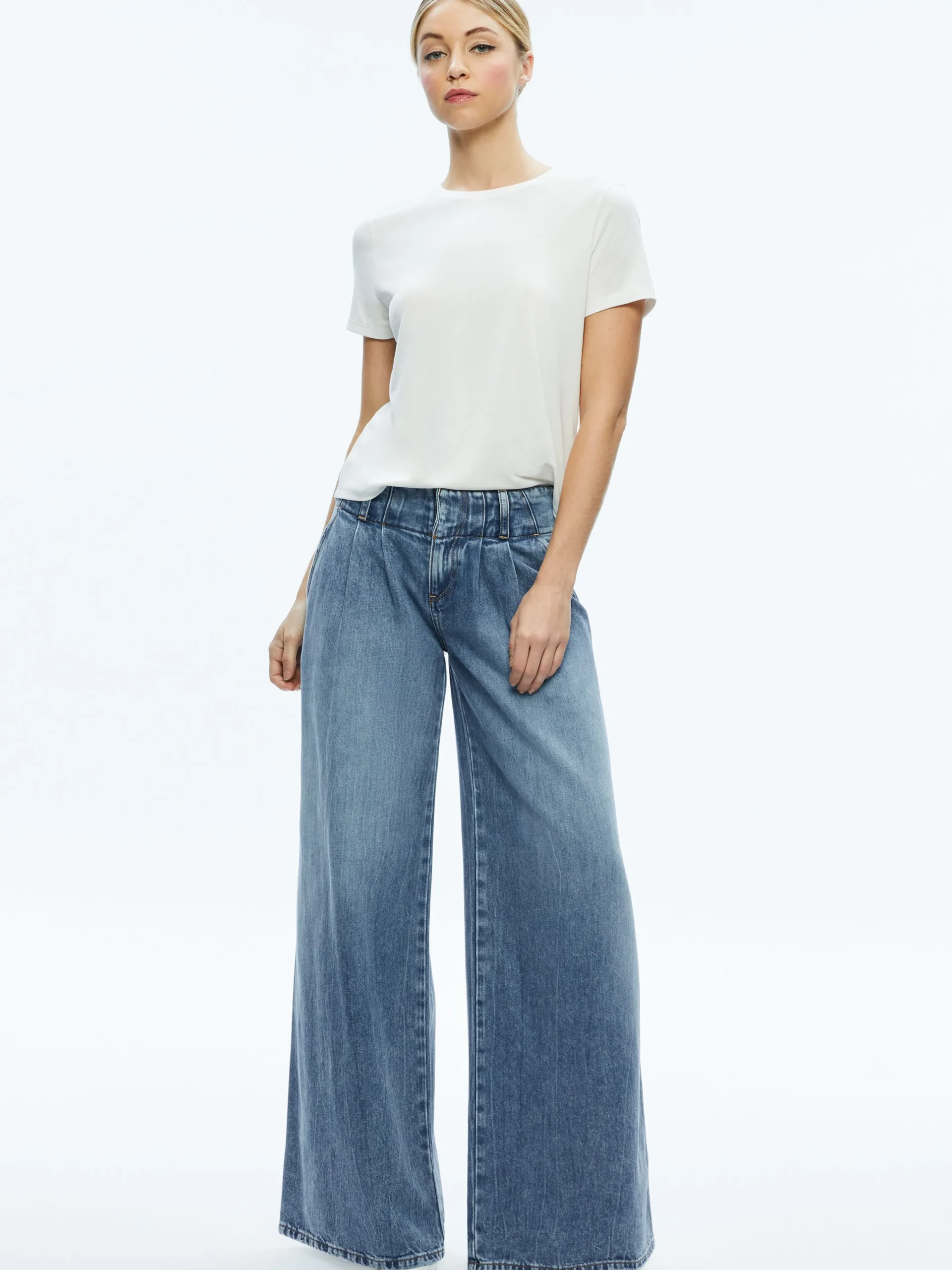 Alice and Olivia ESSENTIALS|TOPS*PERFECT TEE
