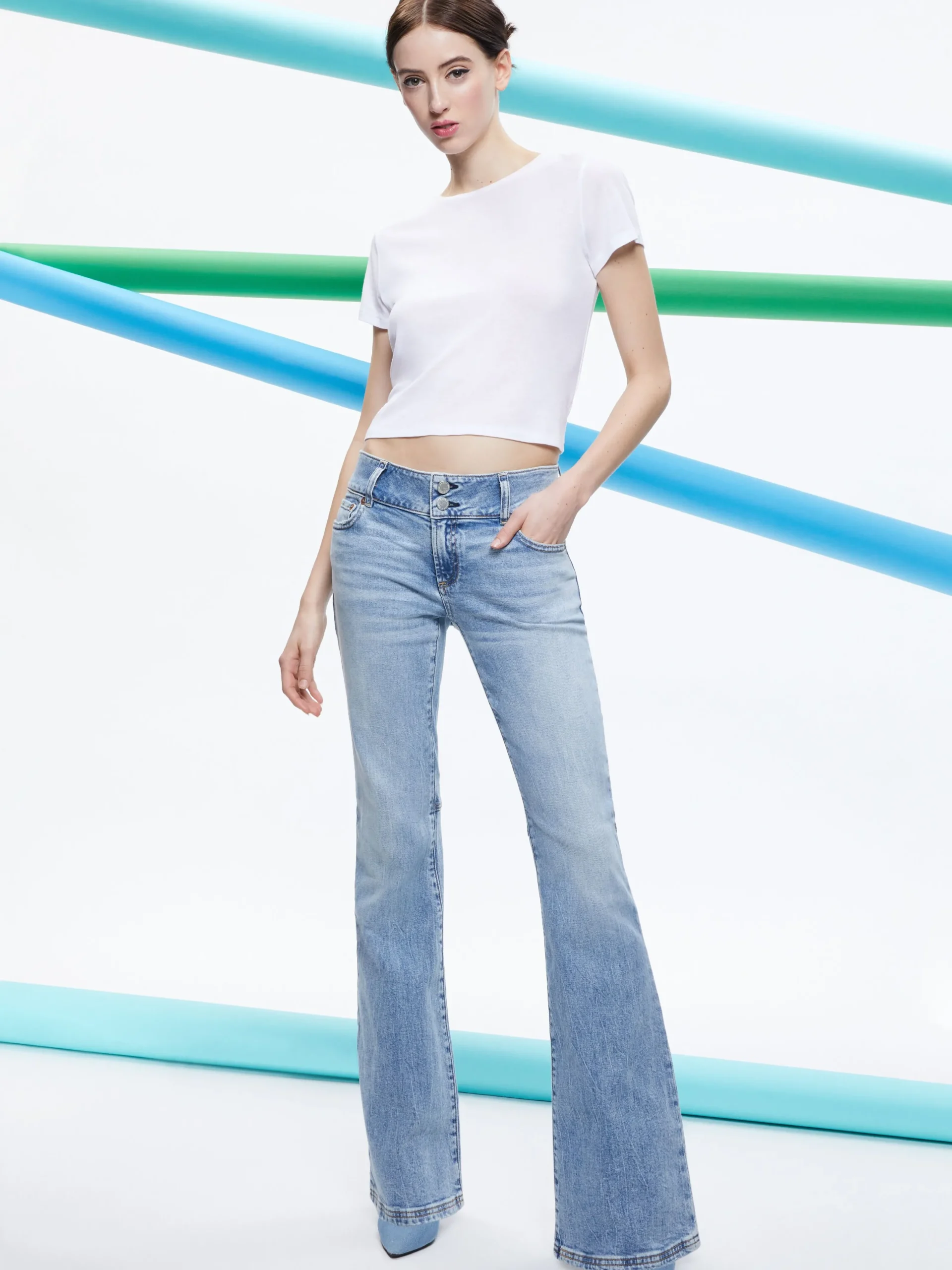 Alice and Olivia JEAN SHOP|JEANS*STACEY LOW RISE BELL BOTTOM JEAN