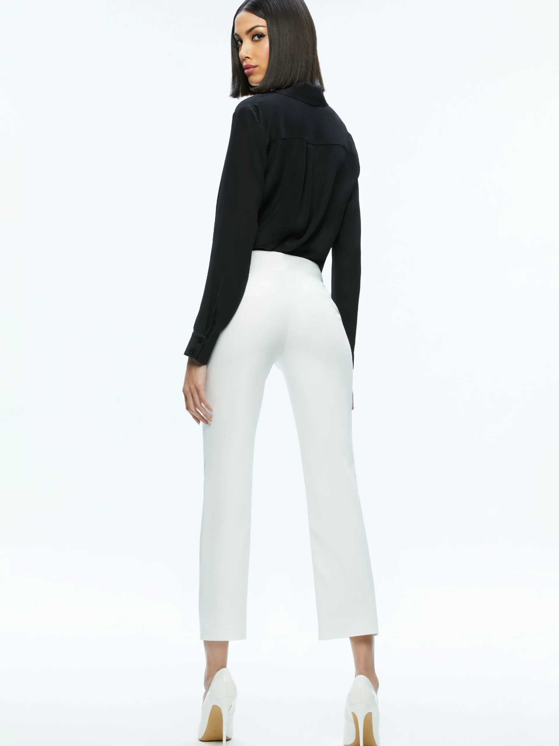Alice and Olivia ESSENTIALS|THE WORKWEAR EDIT*STACEY LOW RISE KICK FLARE PANT