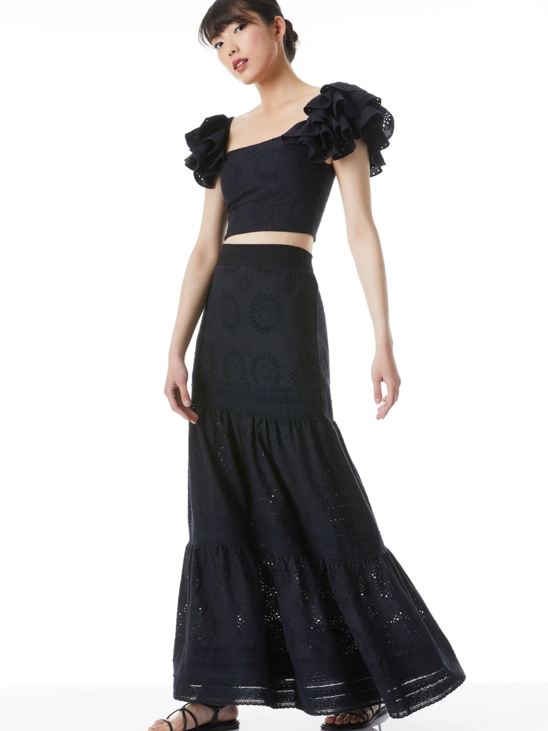 Alice and Olivia TOPS*TAWNY EYELET SQUARE NECK RUFFLE CROP TOP