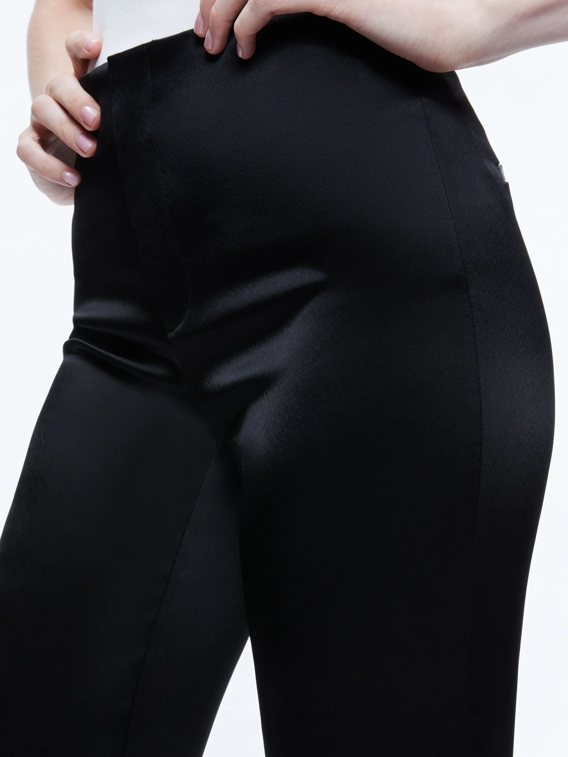 Alice and Olivia SUITS|PANTS*TEENY SATIN BOOTCUT PANT