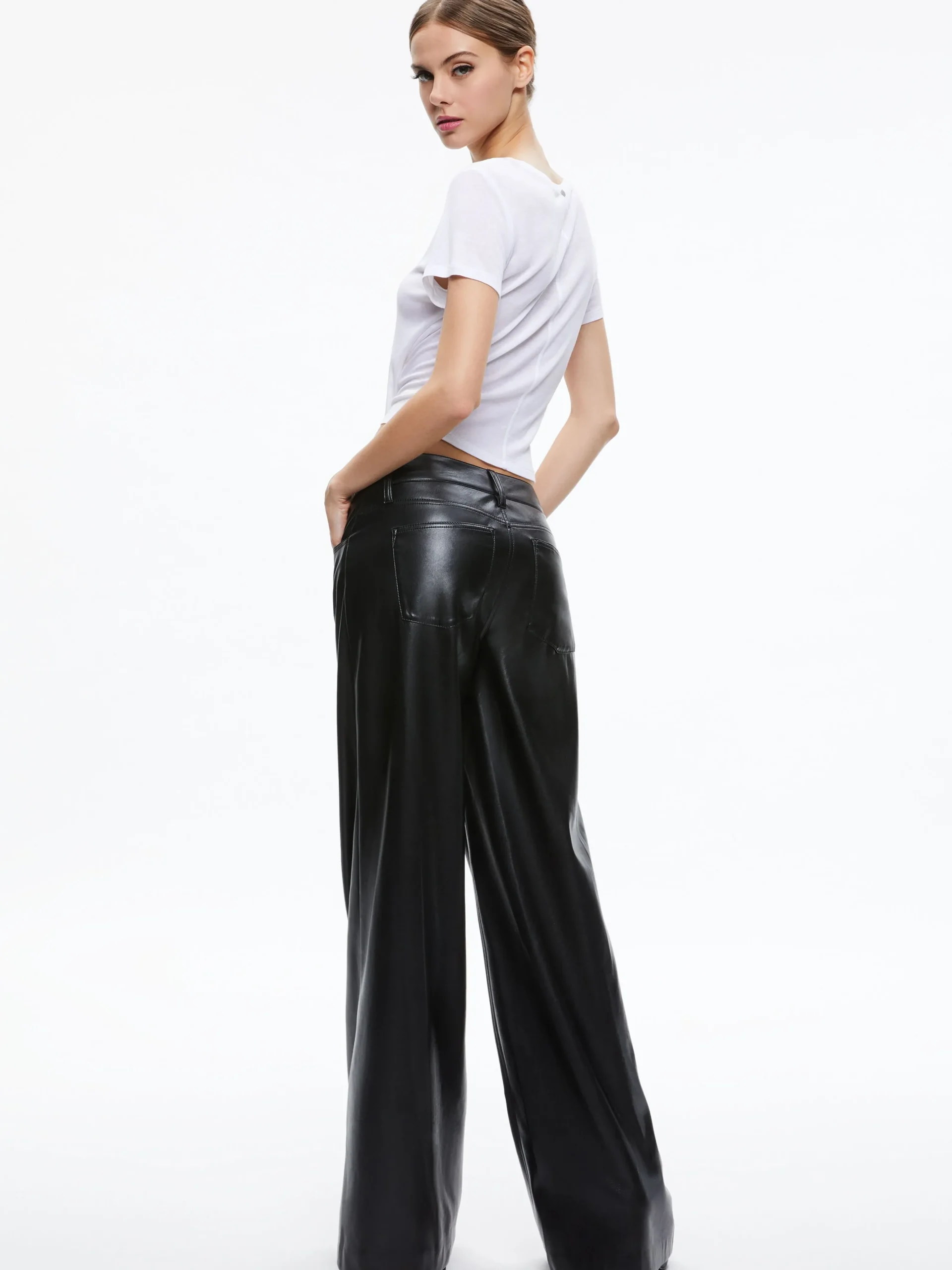 Alice and Olivia VEGAN LEATHER|ESSENTIALS*TRISH VEGAN LEATHER WIDE LEG PANT