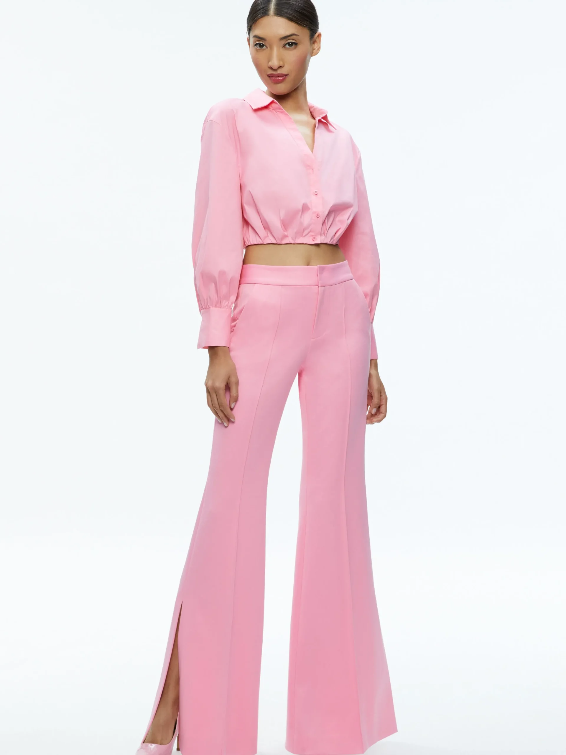 Alice and Olivia VALENTINE'S DAY EDIT|TOPS*TRUDY CROPPED BUTTON DOWN