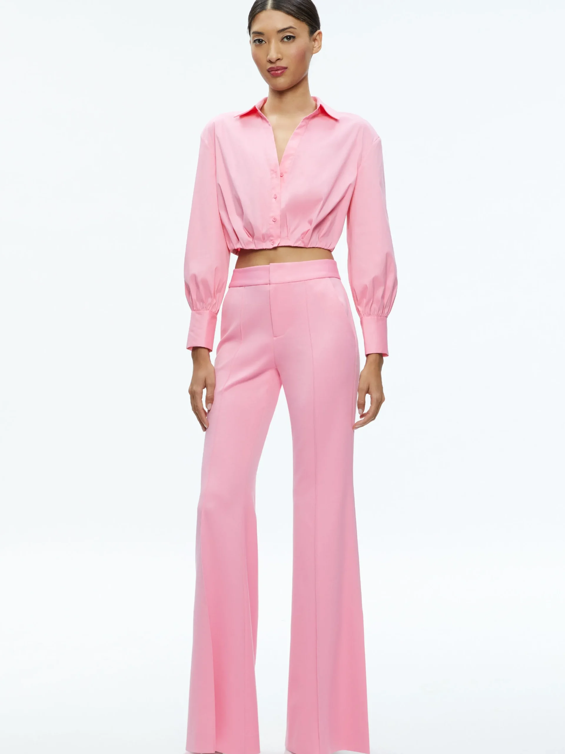 Alice and Olivia VALENTINE'S DAY EDIT|TOPS*TRUDY CROPPED BUTTON DOWN