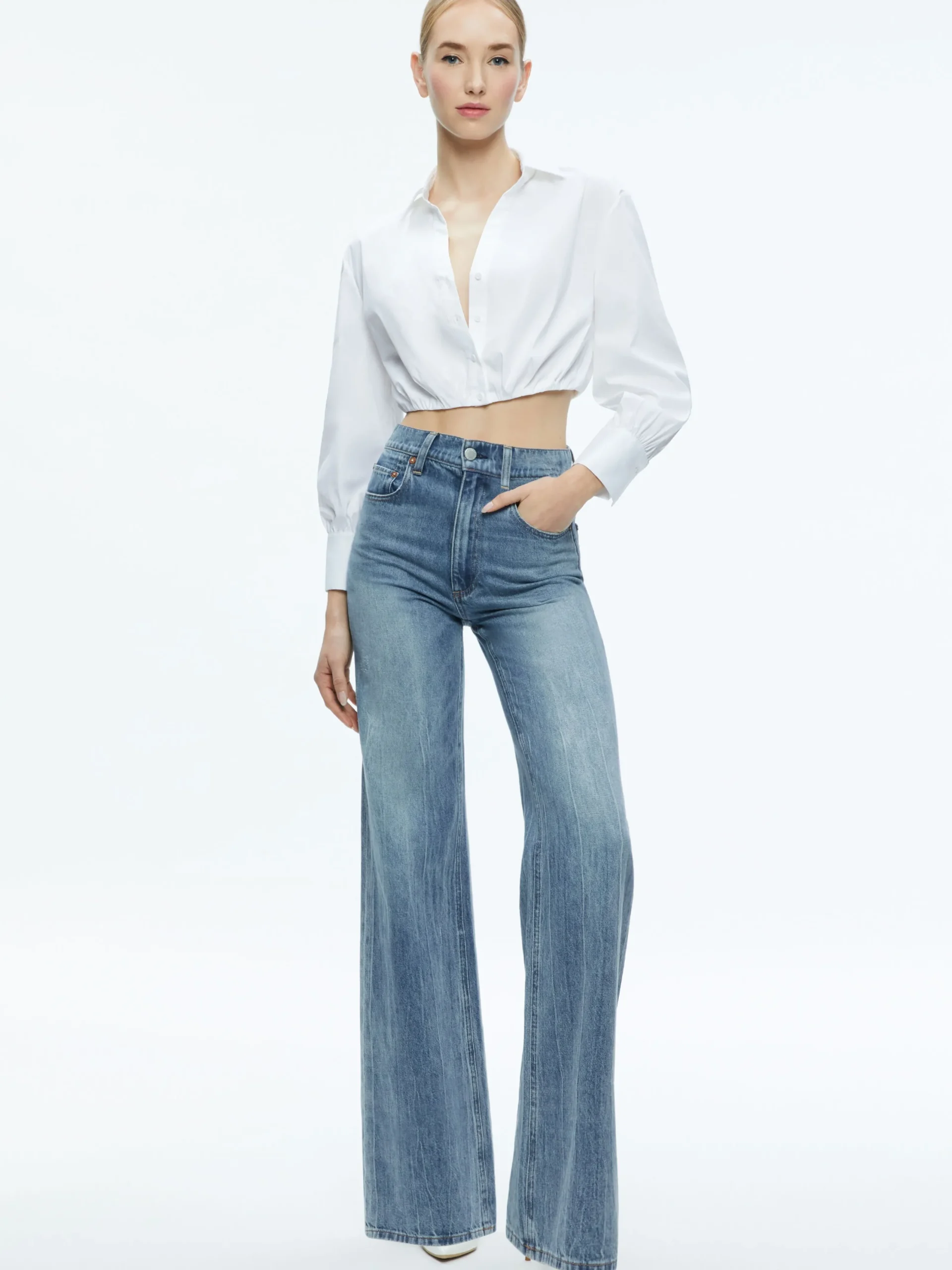 Alice and Olivia ESSENTIALS|TOPS*TRUDY CROPPED BUTTON DOWN