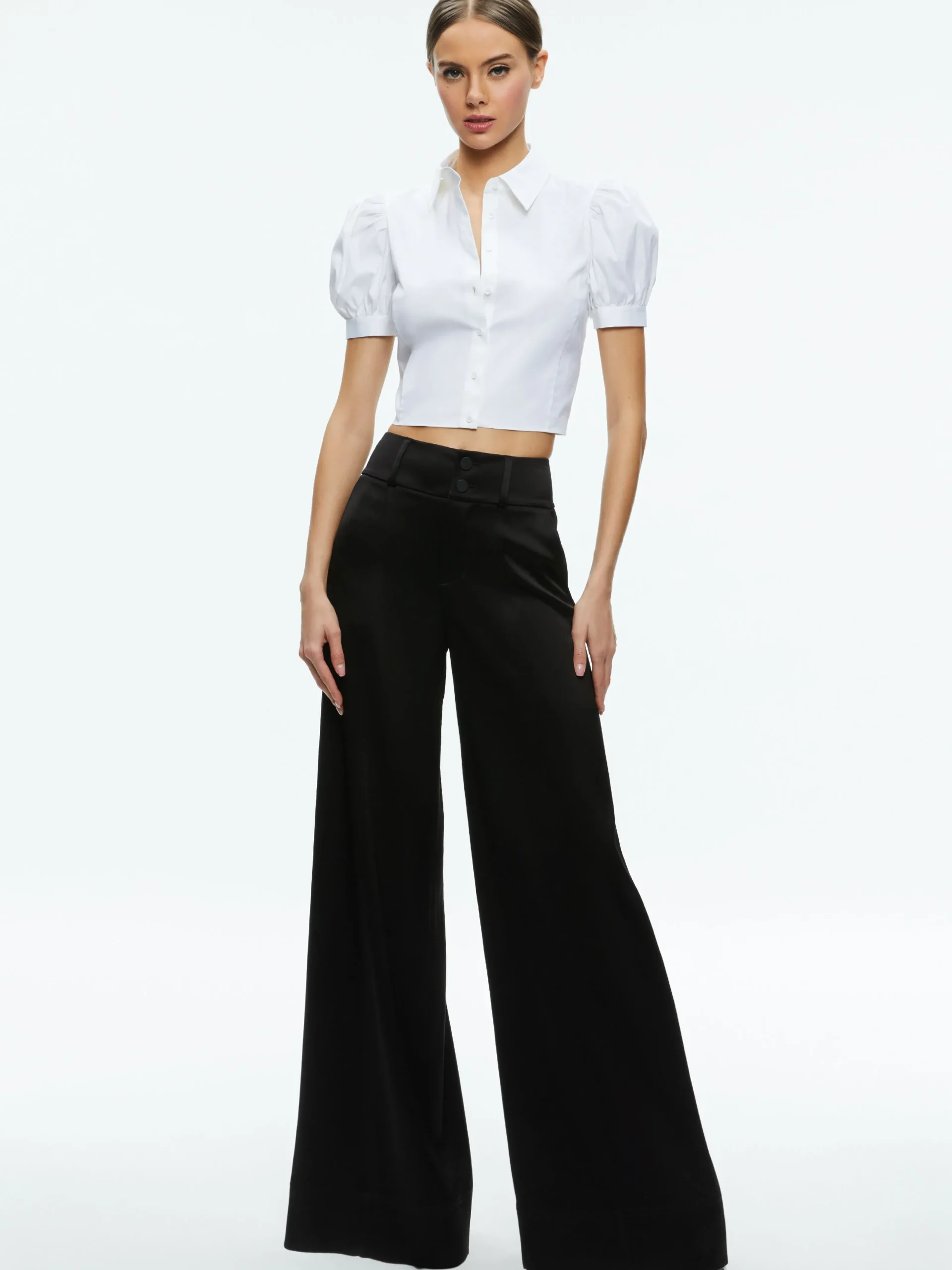 Alice and Olivia ESSENTIALS|THE WORKWEAR EDIT*WILLA CROPPED PUFF SLEEVE BUTTON DOWN