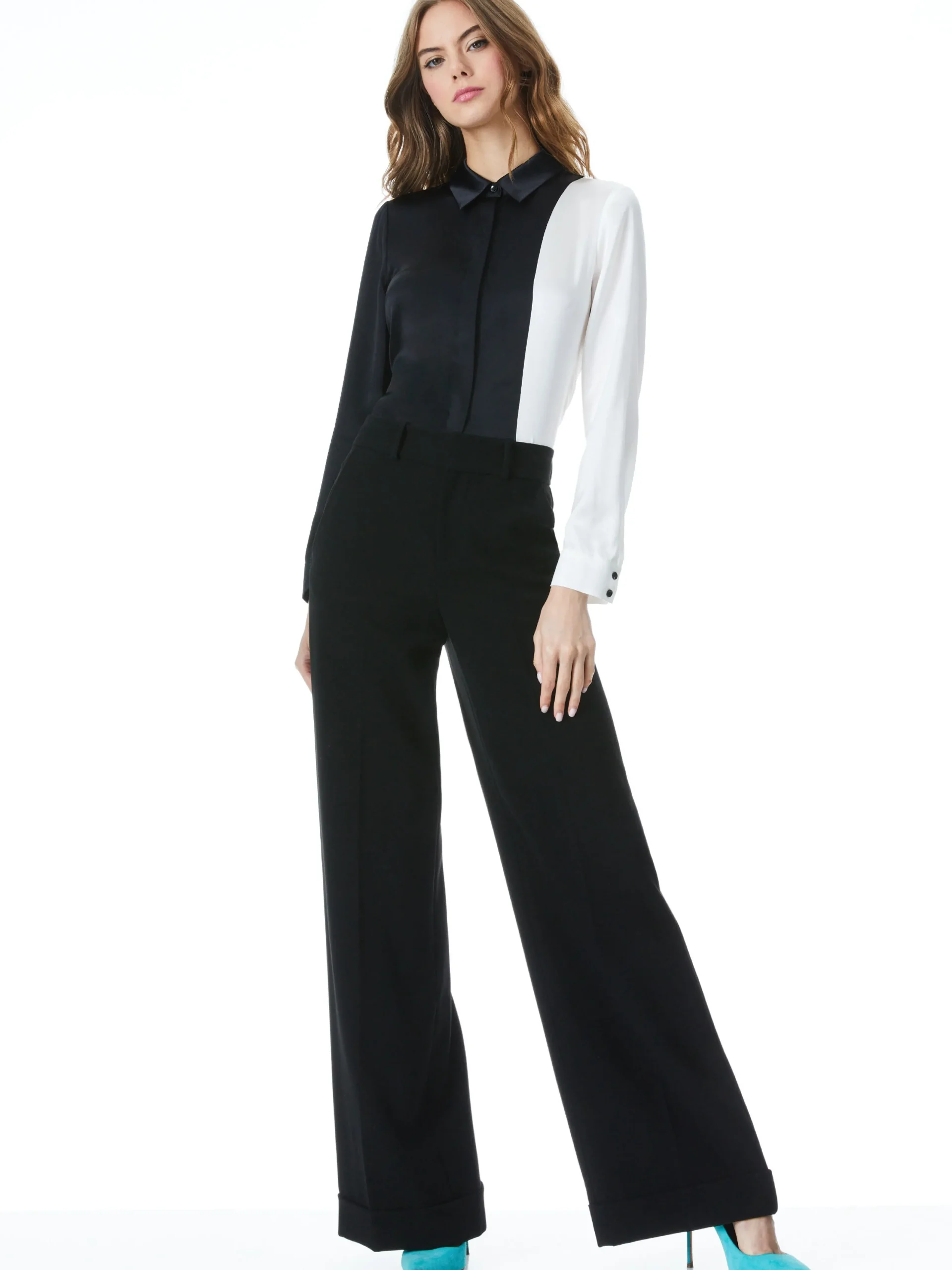 Alice and Olivia ESSENTIALS|THE WORKWEAR EDIT*WILLA PLACKET TOP