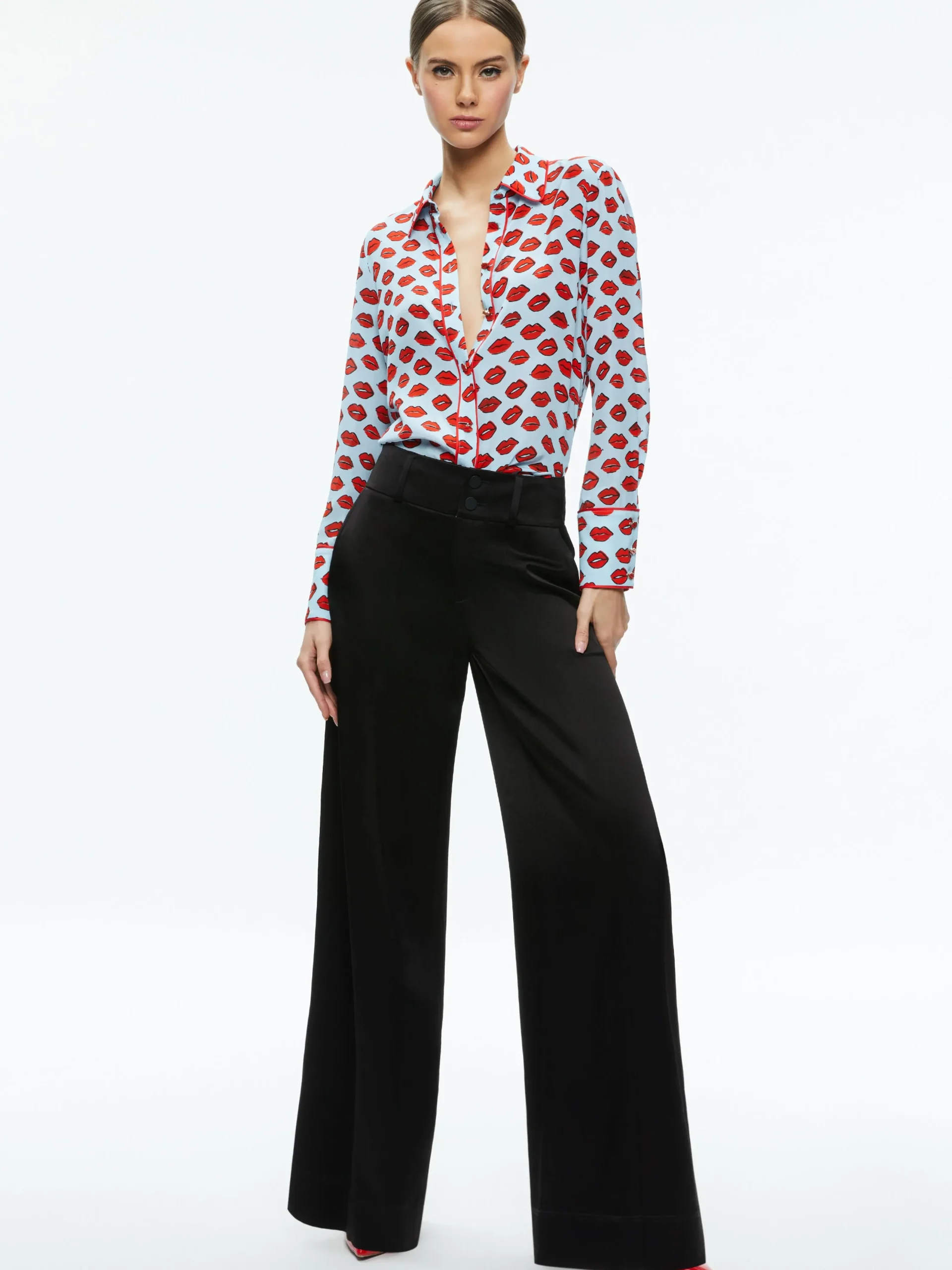 Alice and Olivia VALENTINE'S DAY EDIT|TOPS*WILLA PLACKET TOP WITH PIPING