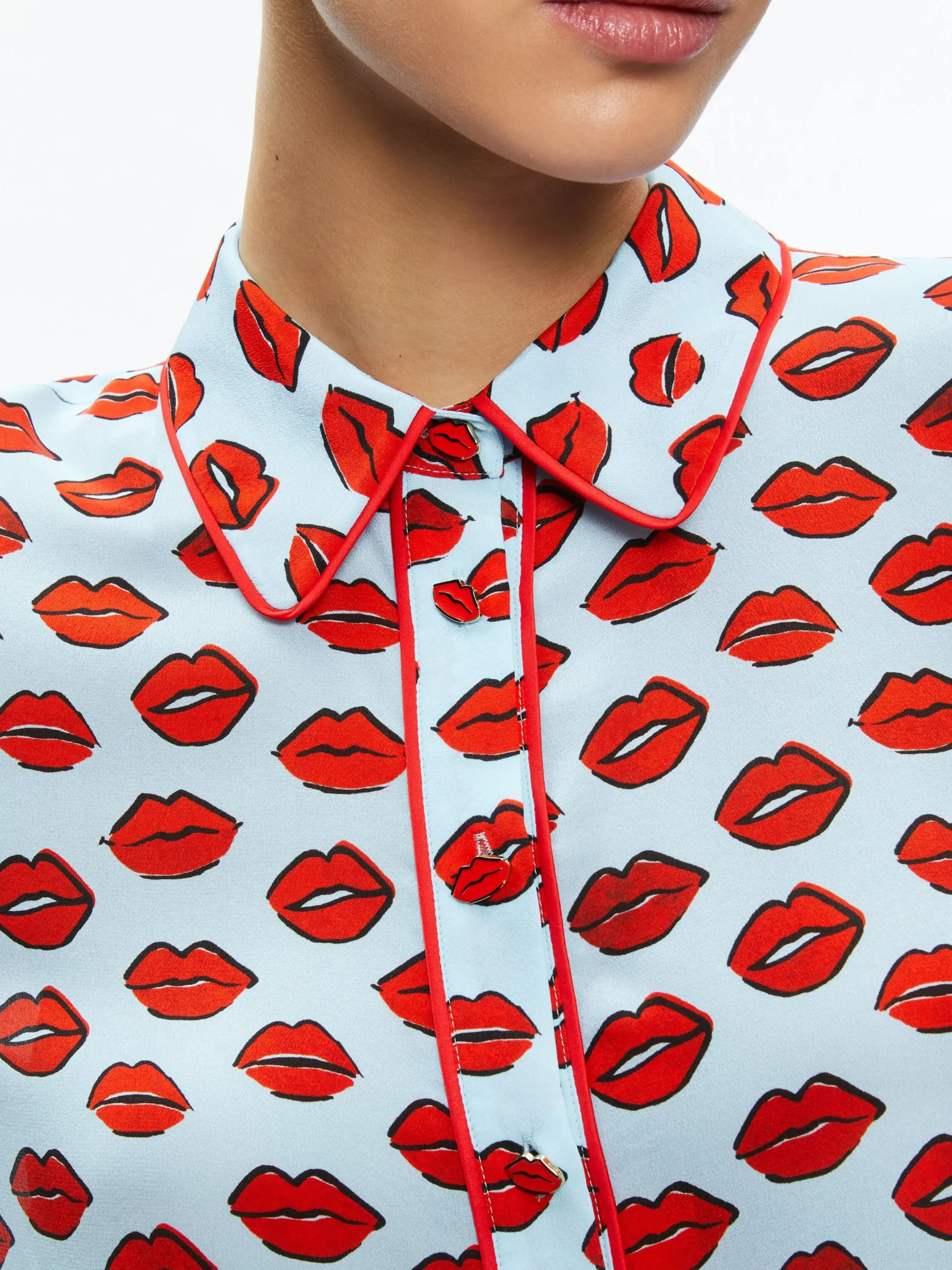 Alice and Olivia VALENTINE'S DAY EDIT|TOPS*WILLA PLACKET TOP WITH PIPING