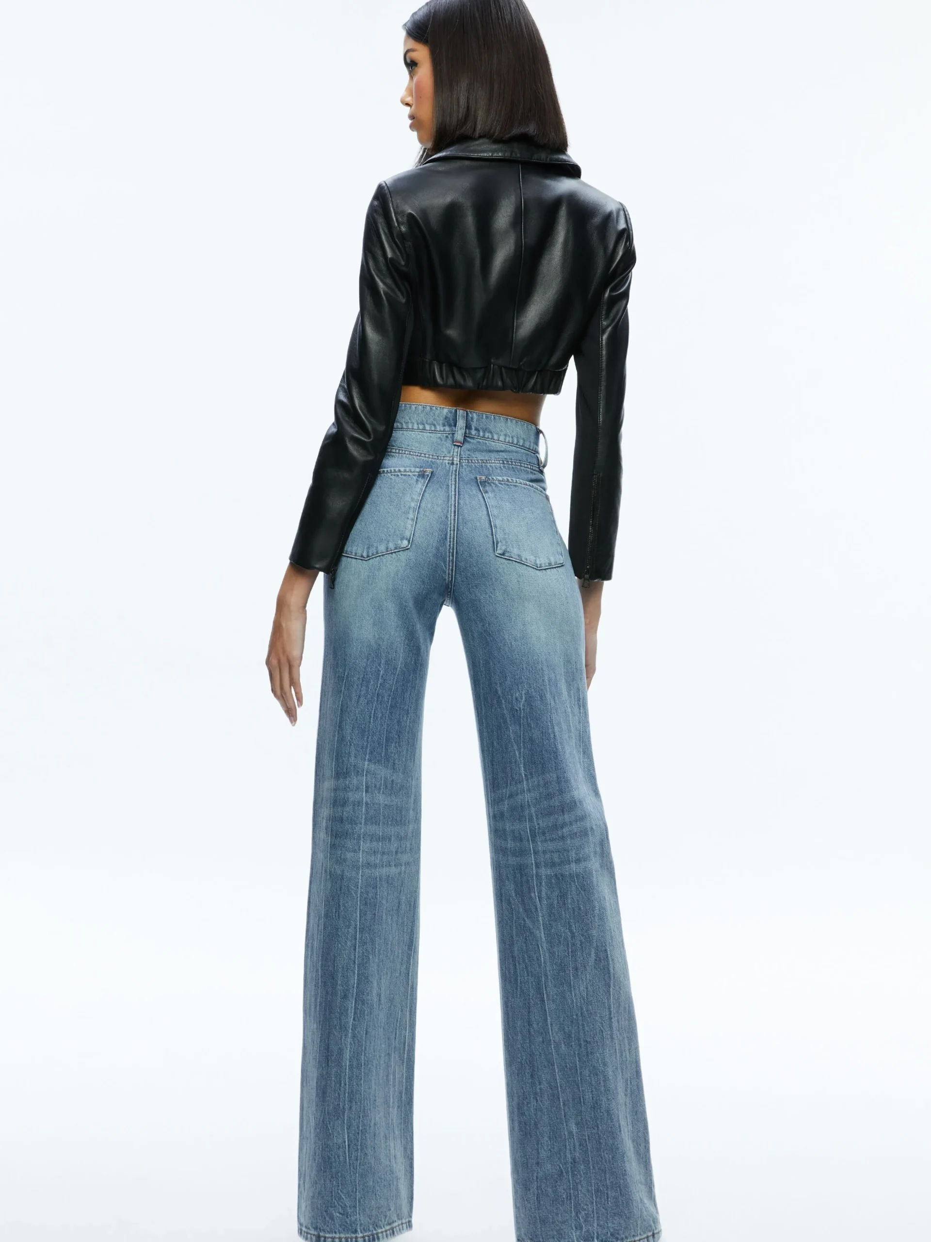 Alice and Olivia ESSENTIALS|VALENTINE'S DAY EDIT*YARDLEY LEATHER CROPPED JACKET